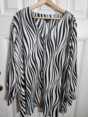 Alfani Black & White Wavy-Stripe Button Down Shirt